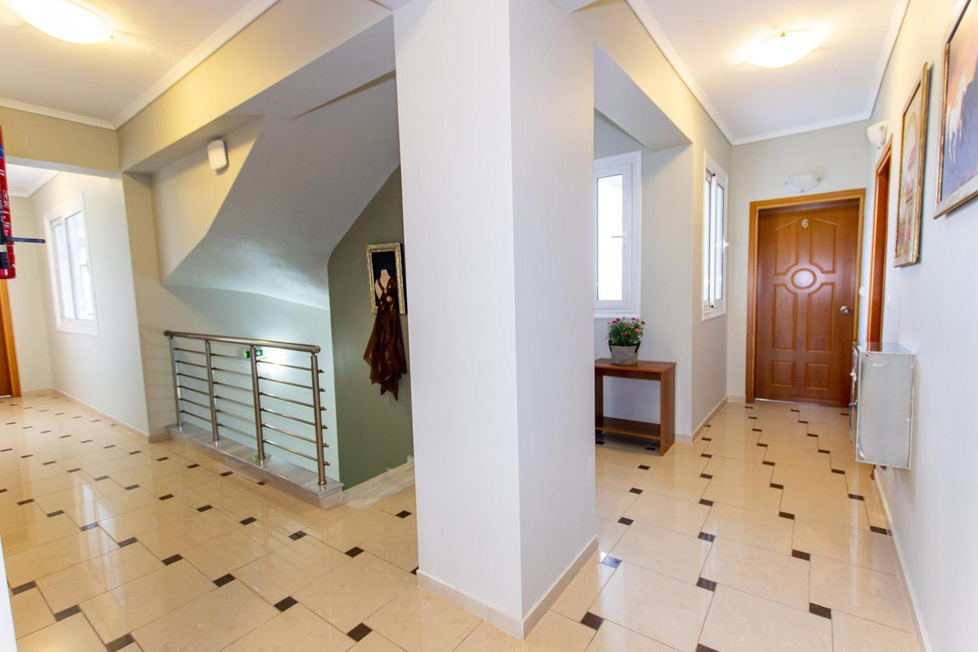Athanasia Inn Vrasná Buitenkant foto