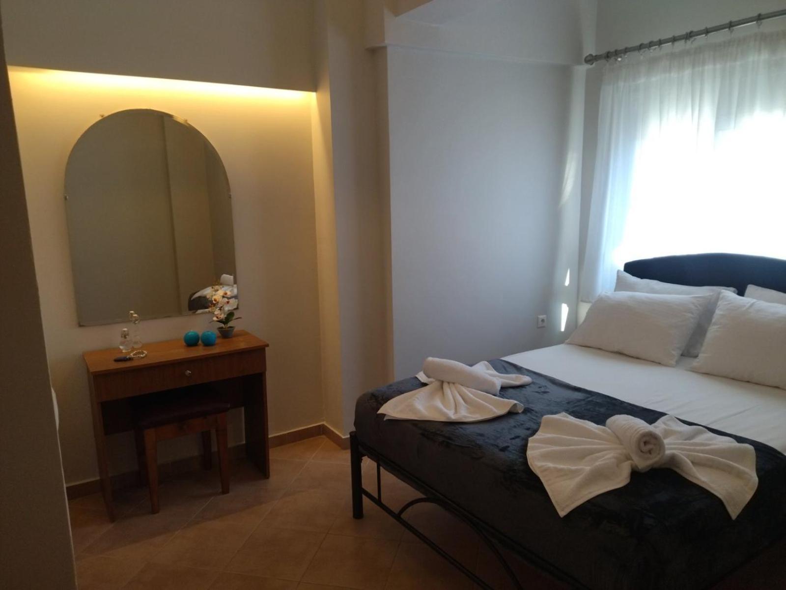 Athanasia Inn Vrasná Buitenkant foto